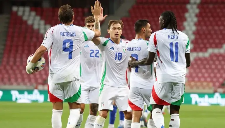 Retegui, Kean, Politano: selección italiana de fútbol. 