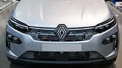 Renault 3 modelo 2026 hecho con Inteligencia Artificial Renault 3 modelo 2026 hecho con Inteligencia Artificial
