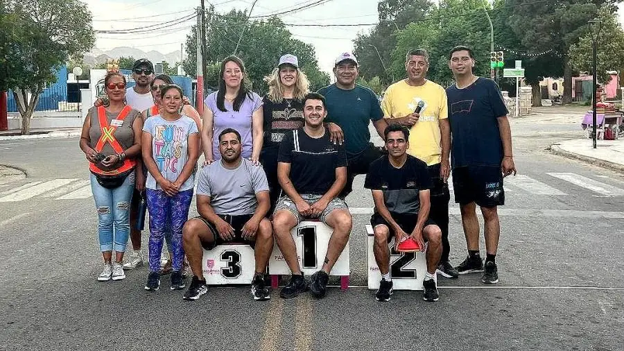 De Famatina al podio: atleta riojana de 11 años que ganó la Milla de Oro 1 1764958046272