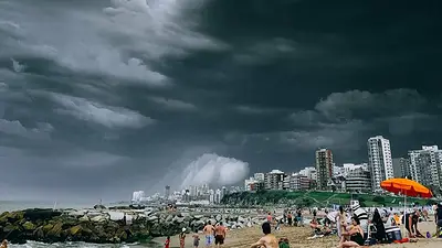 Pronóstico del tiempo: avanzan las tormentas y activan nuevas alertas en 8 provincias Pronóstico del tiempo: avanzan las tormentas y activan nuevas alertas en 8 provincias