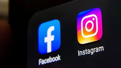 Facebook e Instagram. Facebook e Instagram.