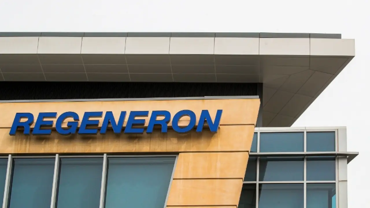 Regeneron dice que terapia experimental combinada es eficaz en pacientes con cáncer no tratados