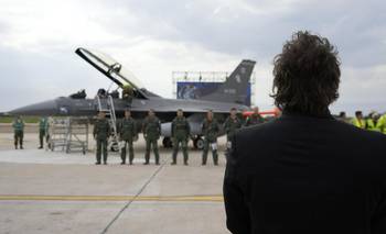 Milei vuela y se despega de los perdedores del modelo | Panorama político