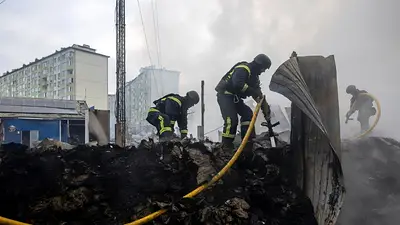 Siete líderes de la UE instan a actuar ante la propuesta de préstamo para reparaciones a Ucrania Siete líderes de la UE instan a actuar ante la propuesta de préstamo para reparaciones a Ucrania