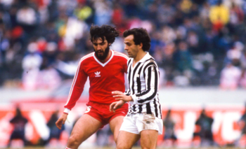 Del Argentinos - Juventus a Trump, Infantino y nuestro fútbol de pelotazos | Fútbol argentino