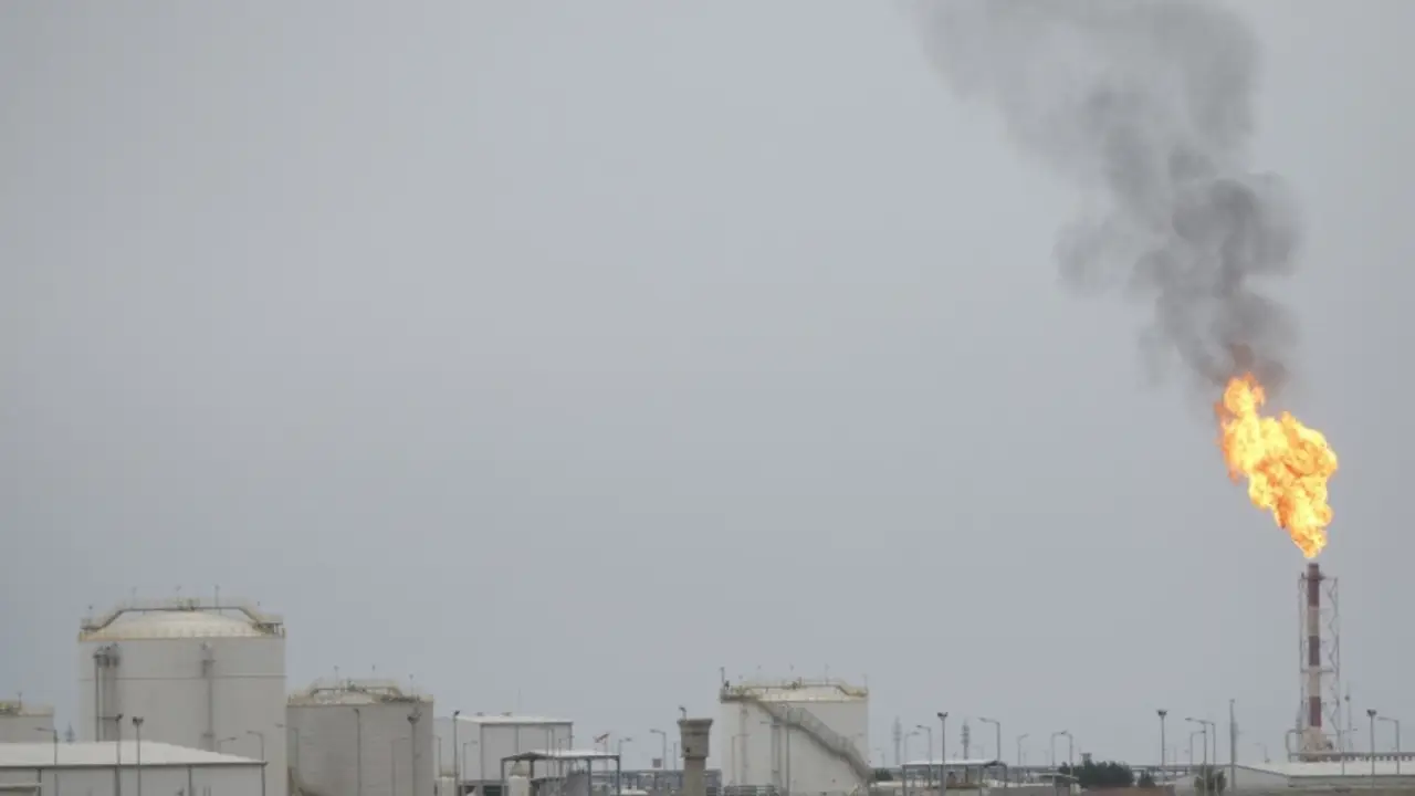 Irak restablece producción de West Qurna 2 tras una breve interrupción: fuentes
