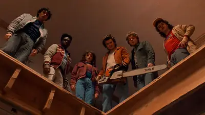 Quién es DJO, el actor de Stranger Things que toca en el Lollapalooza Argentina 2026 Quién es DJO, el actor de Stranger Things que toca en el Lollapalooza Argentina 2026