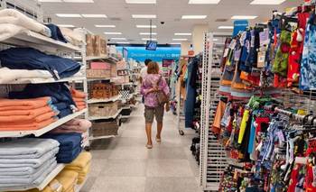La industria textil agrava su crisis: cae la producción y se destruye el empleo | Crisis económica