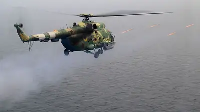Ucrania inutiliza un buque ruso de la "flota en la sombra" con drones navales en el mar Negro Ucrania inutiliza un buque ruso de la "flota en la sombra" con drones navales en el mar Negro