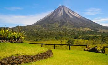 La Fortuna: naturaleza, aventura y termas al pie del Volcán Arenal | Turismo internacional