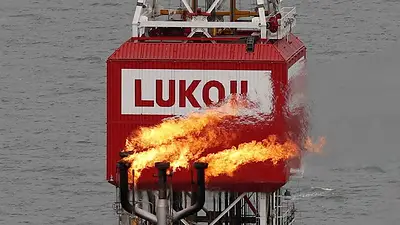 Ucrania golpea por primera vez una plataforma petrolífera rusa en el mar Caspio: funcionario Ucrania golpea por primera vez una plataforma petrolífera rusa en el mar Caspio: funcionario