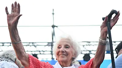Estela de Carlotto, desde la Plaza de Mayo: "La Memoria está en emergencia" Estela de Carlotto, desde la Plaza de Mayo: "La Memoria está en emergencia"