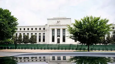 Dos disidentes de la Fed citan el riesgo de inflación en su oposición a baja de tasas Dos disidentes de la Fed citan el riesgo de inflación en su oposición a baja de tasas