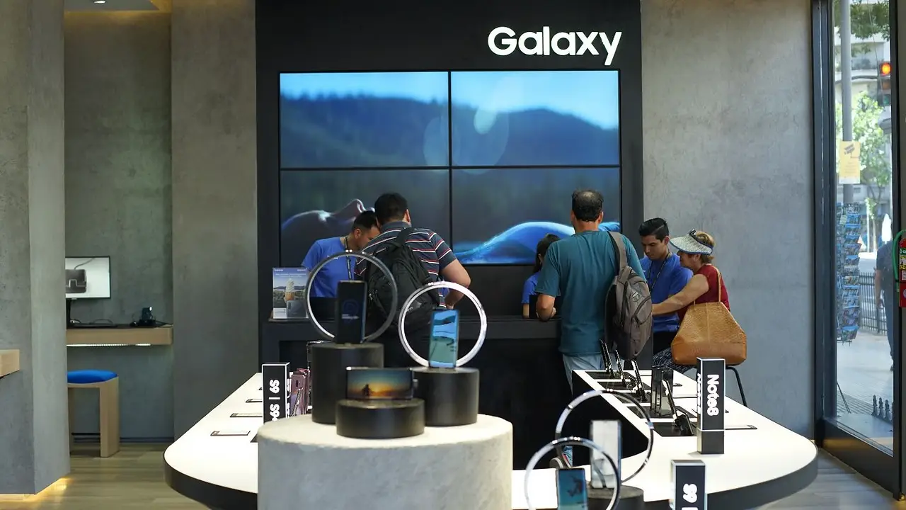 Samsung