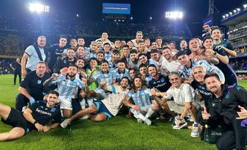 El tierno gesto de una figura de Racing con dos hinchas antes de la final | Fútbol argentino