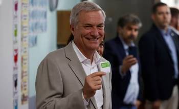 Kast votó, prometió “las mejores relaciones” con Argentina y le mandó un mensaje a Milei | Elecciones en chile