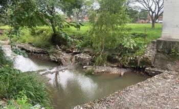 Contaminación del Canal Alvarado: vecinos denuncian la falta de respuestas de Sadir | Contaminación