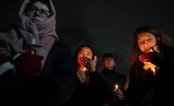 Reanudan la búsqueda de autor del tiroteo en la Universidad de Brown | Eeuu