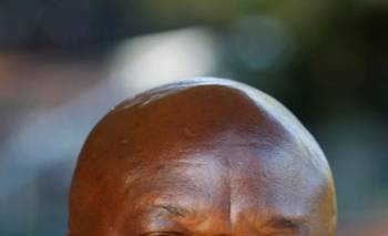 Tribunal francés condena a 30 años de cárcel a un ex líder rebelde del Congo | France