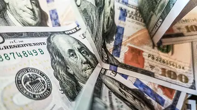 Dólar Dólar