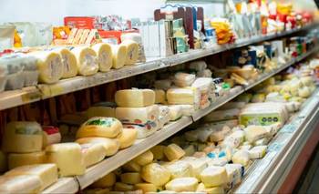 Crecen los casos de intoxicados por comer un famoso queso de La Serenísima | Anmat