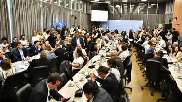 LLA lleva la reforma laboral a Diputados y busca cómo eliminar el artículo 44