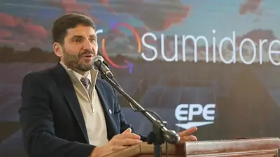 En medio de la emergencia tarifaria, diputados piden a Pullaro que informe la situación de la empresa energética En medio de la emergencia tarifaria, diputados piden a Pullaro que informe la situación de la empresa energética