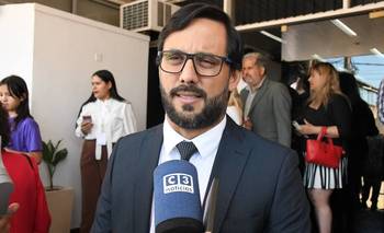 Vera advirtió sobre la "apropiación ilegal de recursos provinciales" por parte de Milei | Presupuesto 2026