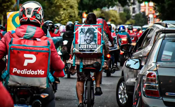 A contramano de la reforma laboral, Kicillof trabaja una ley para trabajadores de apps | Provincia de buenos aires