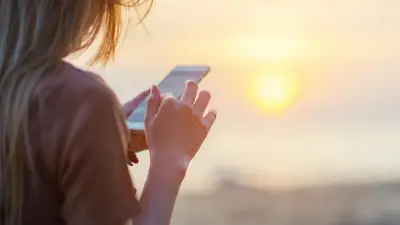 Fallo histórico: Meta y YouTube deberán pagar por un caso de adicción a redes sociales Fallo histórico: Meta y YouTube deberán pagar por un caso de adicción a redes sociales