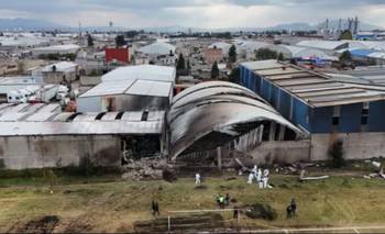 Una avioneta intentó hacer un aterrizaje de emergencia pero se estrelló: 10 muertos  | Accidente aéreo