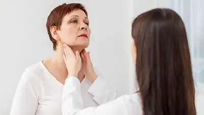 La afección que aumenta con la edad y que te podés dar cuenta si la tenés comiendo: qué dicen los especialistas La afección que aumenta con la edad y que te podés dar cuenta si la tenés comiendo: qué dicen los especialistas