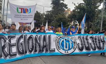 Masiva marcha en Jujuy contra la reforma laboral de Milei, apoyada por Sadir: "Esclavista" | Reforma laboral 