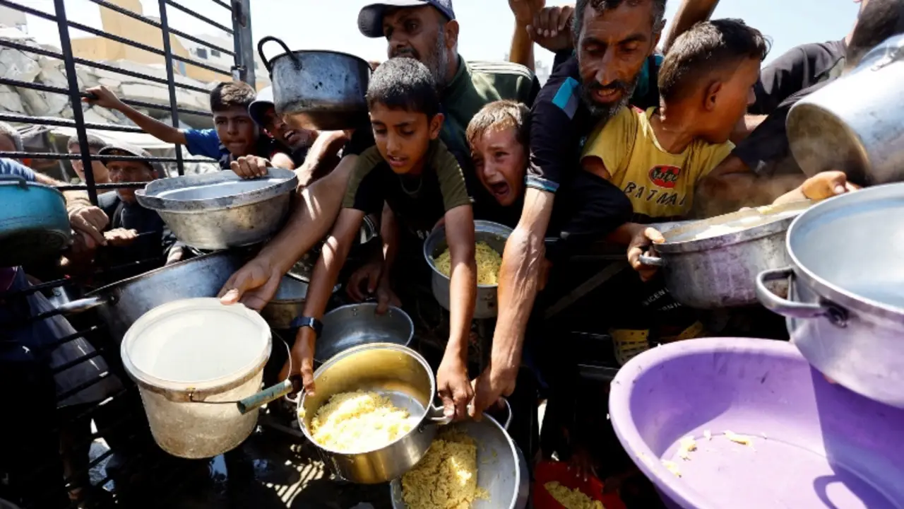 Gaza ya no padece hambruna, según un observatorio mundial del hambre