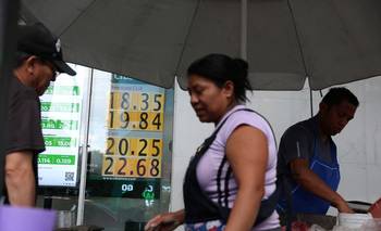 Peso mexicano retrocede tras decisión Banco de Japón de elevar tasas | México