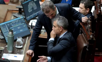 Un llamado telefónico, el primer gesto para distender la tensión PRO - LLA | Congreso