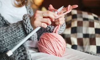 La ciencia descubrió el asombroso poder de tejer sobre el cerebro | Ciencia 
