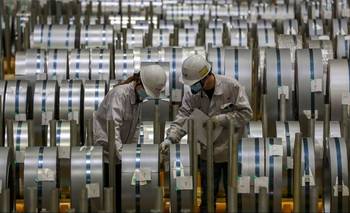 Modelo Milei: la industria no se recupera y 2026 se perfila como otro año crítico | Crisis económica