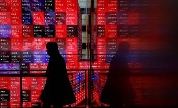 La guerra disparó el petróleo a más de US$ 110 y se espera un lunes negro | Mercados financieros