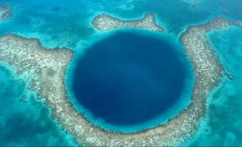Así es el agujero azul más profundo del mundo "cerca" de Argentina | Curiosidades