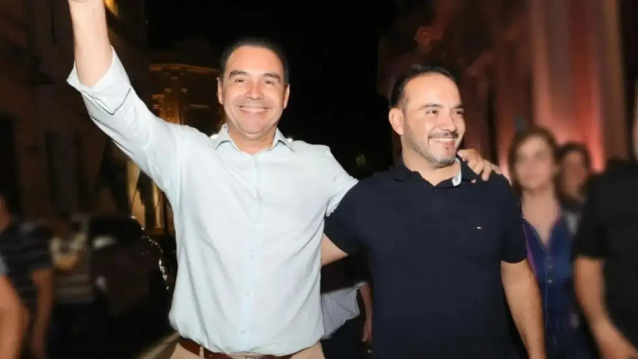 Bono en cuotas y deuda: un fin de año que expone la grave crisis en Corrientes desatada por Valdés