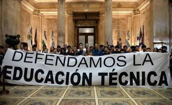 El peronismo busca apoyos para mantener el financiamiento educativo en el Presupuesto | Presupuesto 2026