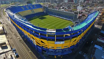 La Bombonera. La Bombonera.