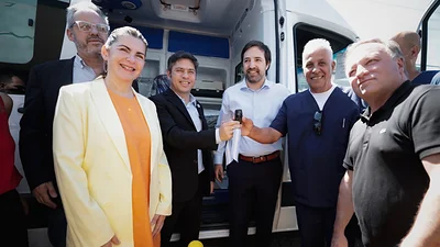 Kicillof entregó ambulancias y dijo que Milei “no quiere recibirlo” Kicillof entregó ambulancias y dijo que Milei “no quiere recibirlo”