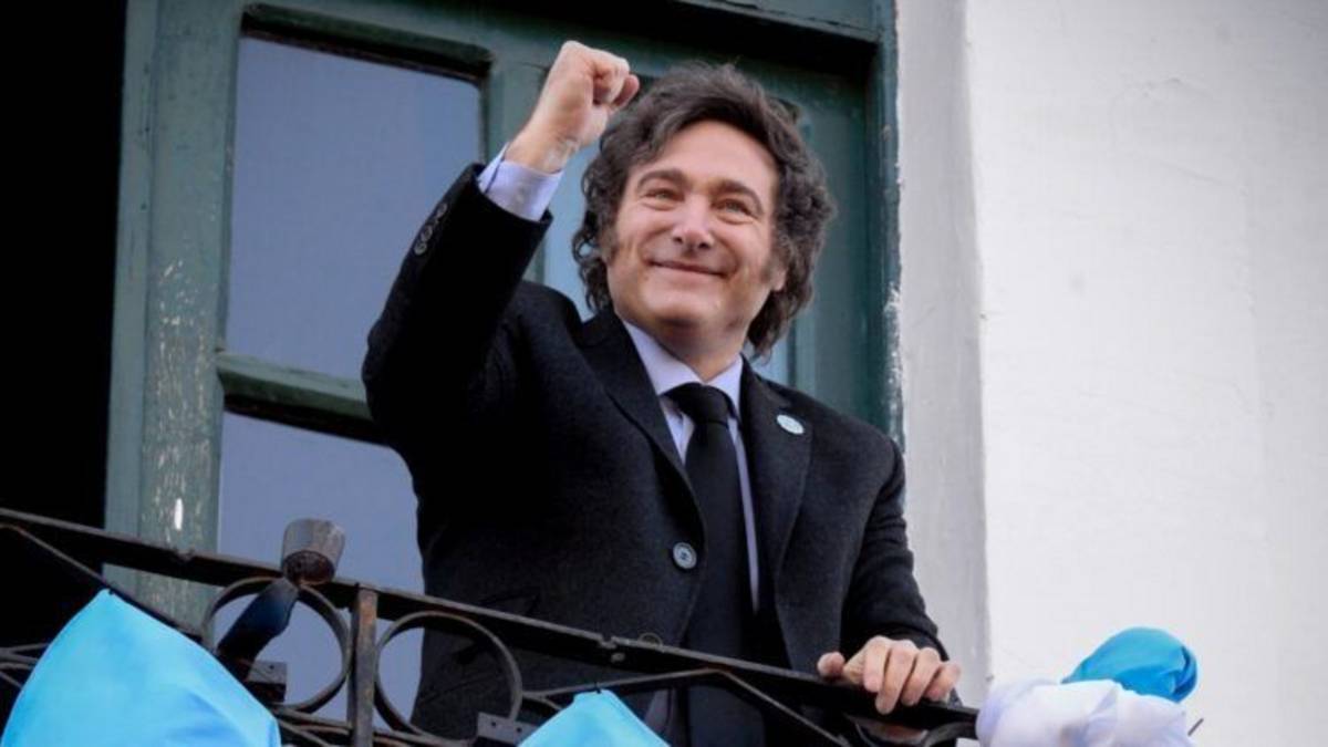 La ENCUESTA que da un DATO CLAVE para Milei y su reelección