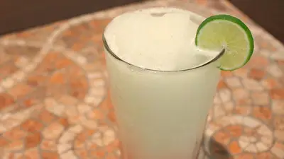 Receta de limonada frozen: bien congelada, ideal para refrescarse en verano. Receta de limonada frozen: bien congelada, ideal para refrescarse en verano.