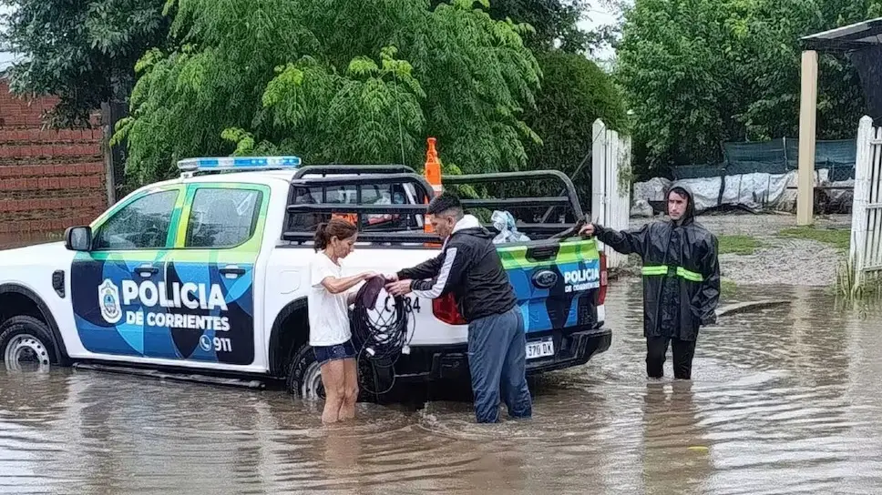 El desborde del río Riachuelo causó inundaciones en zonas que antes no se inundaban. (Foto: Infobae).