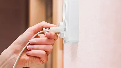 Baja tensión: cuáles son los primeros electrodomésticos que conviene desenchufar para evitar daños Baja tensión: cuáles son los primeros electrodomésticos que conviene desenchufar para evitar daños