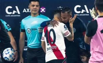 Villa reavivó los rumores de su pase a River: "Te veo" | River plate