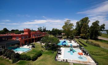 Escapadas sin viajar lejos: los hoteles que marcan el verano 2026 cerca de Buenos Aires | Escapadas